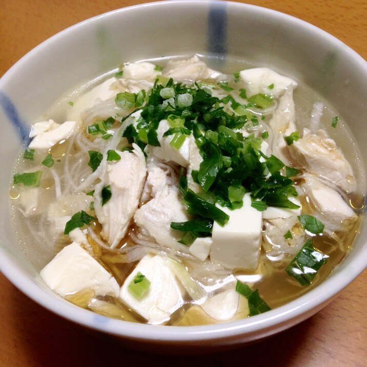 ささみと豆腐の春雨スープ